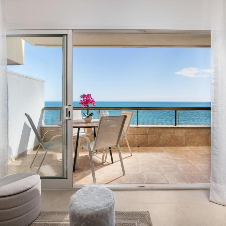 Estepona Beachfront Promenade by Libehomes - Apartment mit Meerblick - 2