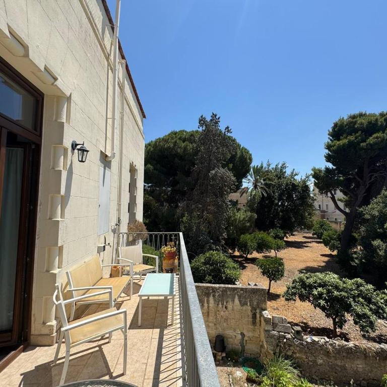 Dimora Liberty - Suite King con Balcone - 32