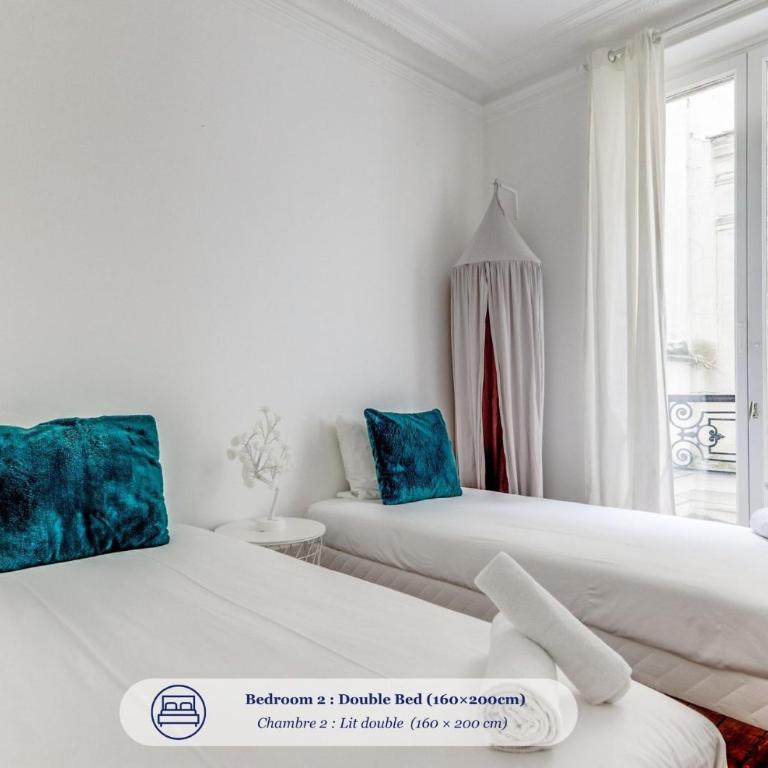 The Lady in Red - Romantique - by Mon Petit Faré - Two-Bedroom Superior Apartment - 8