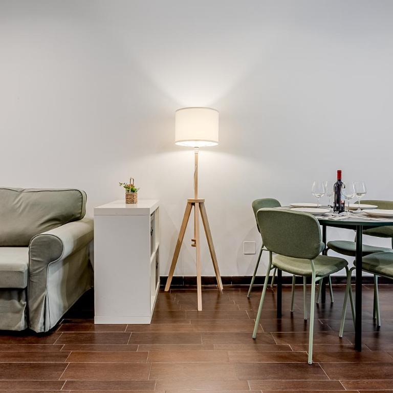 Flowers Apartment - Montesacro Città Giardino - Two-Bedroom Apartment - 4
