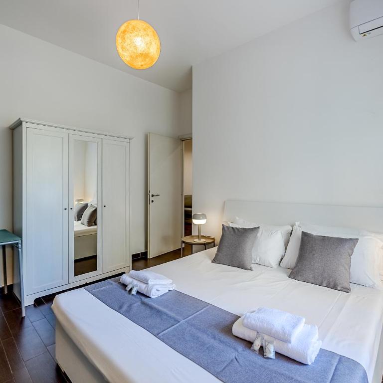 Flowers Apartment - Montesacro Città Giardino - Two-Bedroom Apartment - 5