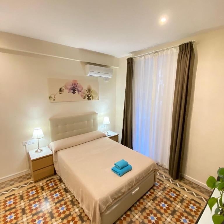 Rooms Balmes - Habitación Doble con baño compartido - 5