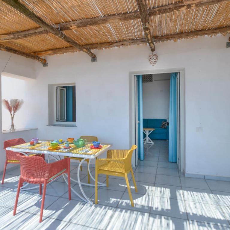 acqua di mare, near elevator, few steps, parking - Casa con 2 Camere da Letto - 1