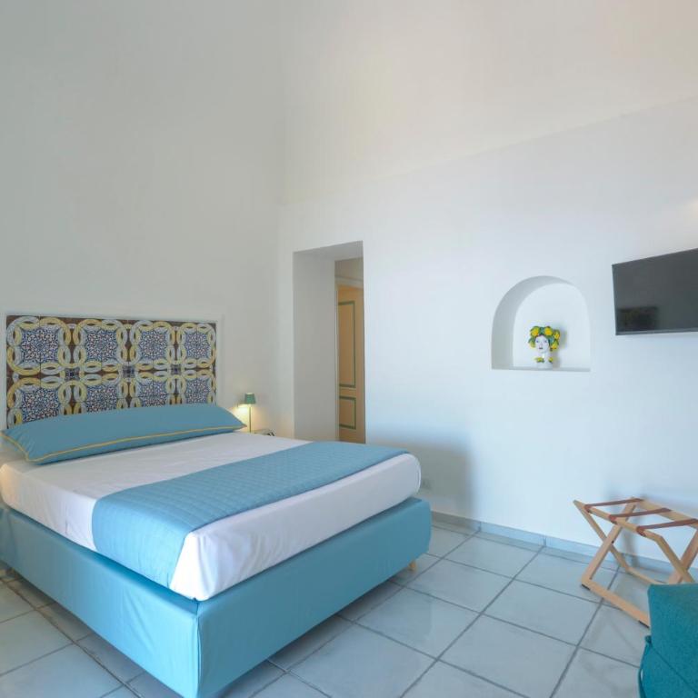 acqua di mare, near elevator, few steps, parking - Casa con 2 Camere da Letto - 16