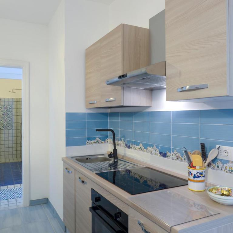 acqua di mare, near elevator, few steps, parking - Casa con 2 Camere da Letto - 30