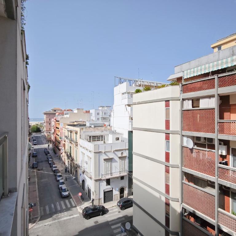 Bari Vibes - Appartamento con 2 Camere da Letto - 11