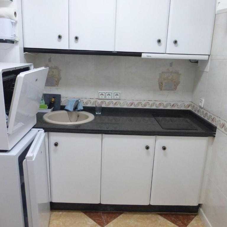 1 bedroom apartment at 50 meters from the beach - Appartamento - 11
