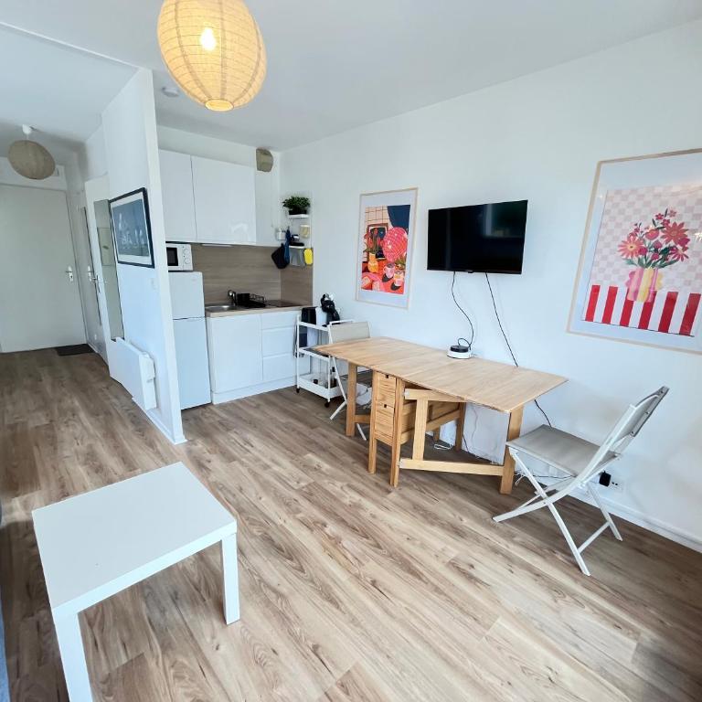 Le Cocon Baulois - Studio-Apartment mit Balkon - 7