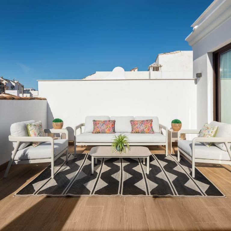 AZUL HOME SUITES Estepona - Suite con terraza - 13