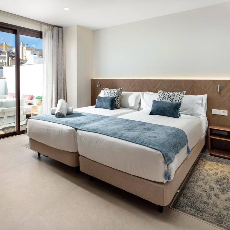 AZUL HOME SUITES Estepona - Suite con terraza - 11