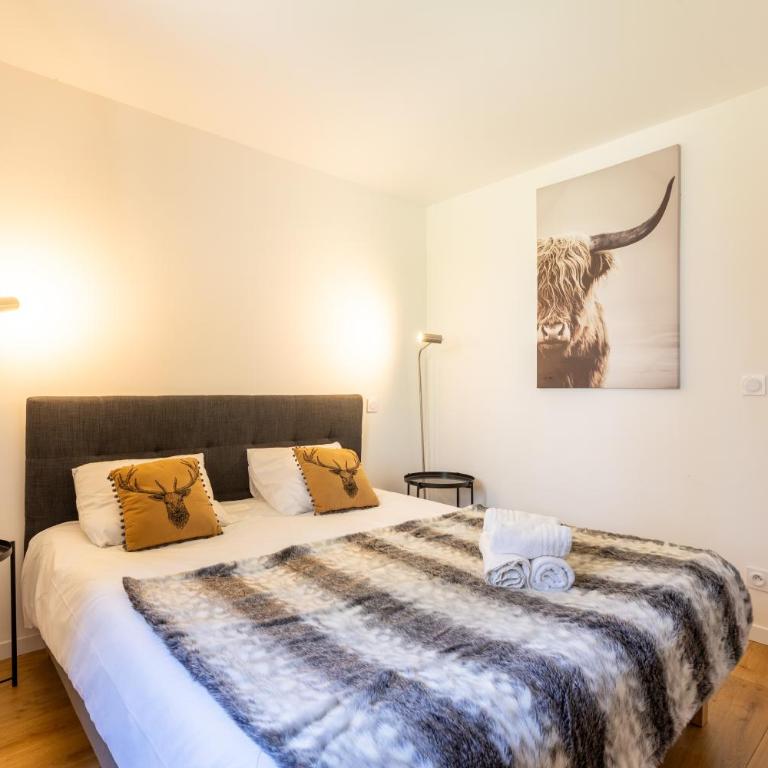Chalet Luxe spacieux, Piscine chauffée, vue lac et montagnes, proximité immédiate pistes - Superior Chalet - 19