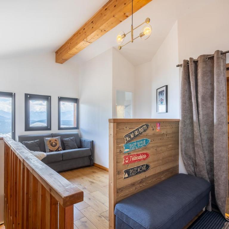 Chalet Luxe spacieux, Piscine chauffée, vue lac et montagnes, proximité immédiate pistes - Superior Chalet - 20