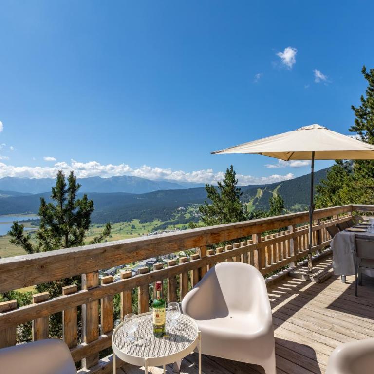 Chalet Luxe spacieux, Piscine chauffée, vue lac et montagnes, proximité immédiate pistes - Superior Chalet - 29