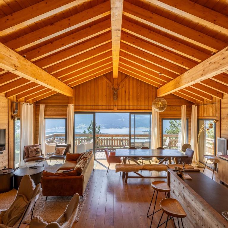 Chalet Luxe spacieux, Piscine chauffée, vue lac et montagnes, proximité immédiate pistes - Superior Chalet - 8