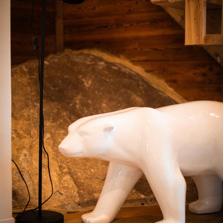 Chalet Luxe spacieux, Piscine chauffée, vue lac et montagnes, proximité immédiate pistes - Superior Chalet - 43