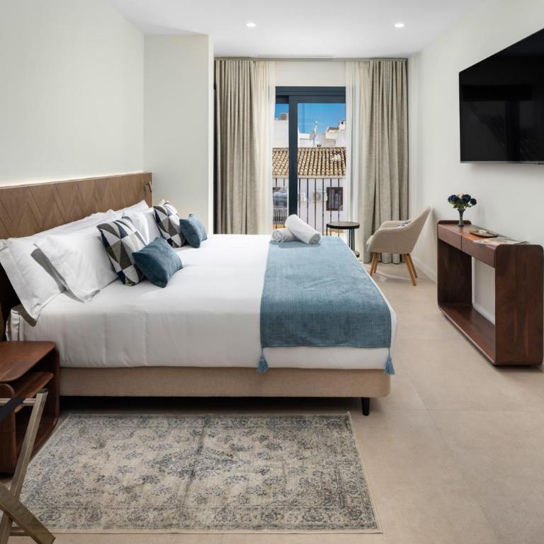 AZUL HOME SUITES Estepona - Estudio con cama extragrande - 4