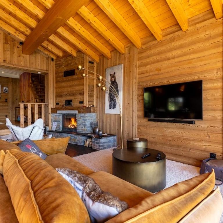 Chalet Luxe spacieux, Piscine chauffée, vue lac et montagnes, proximité immédiate pistes - Superior Chalet - 9