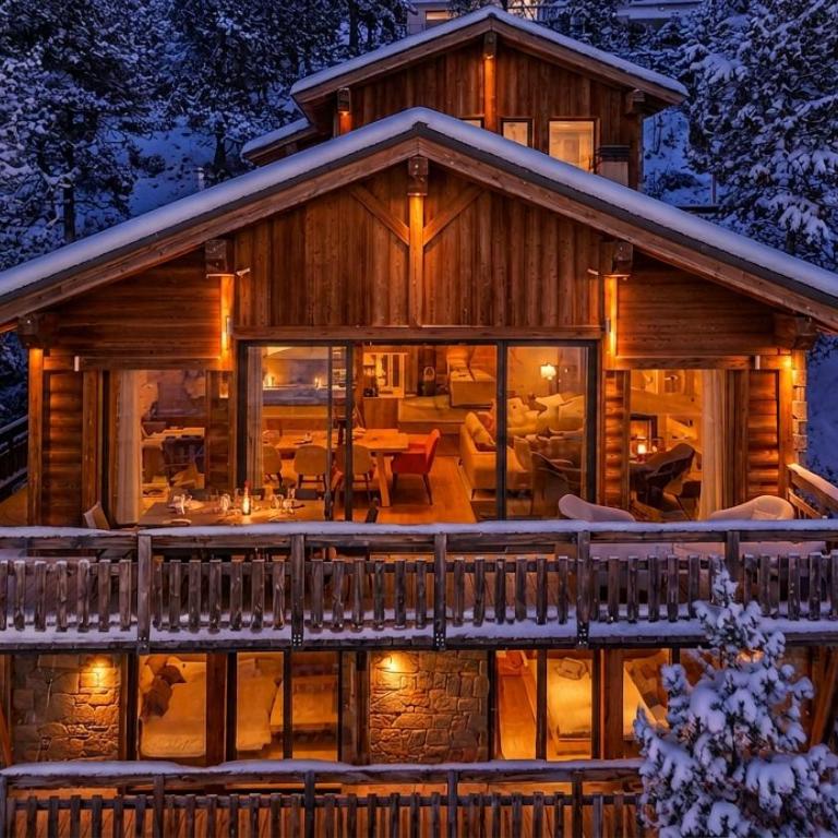 Chalet Luxe spacieux, Piscine chauffée, vue lac et montagnes, proximité immédiate pistes - Superior Chalet - 4