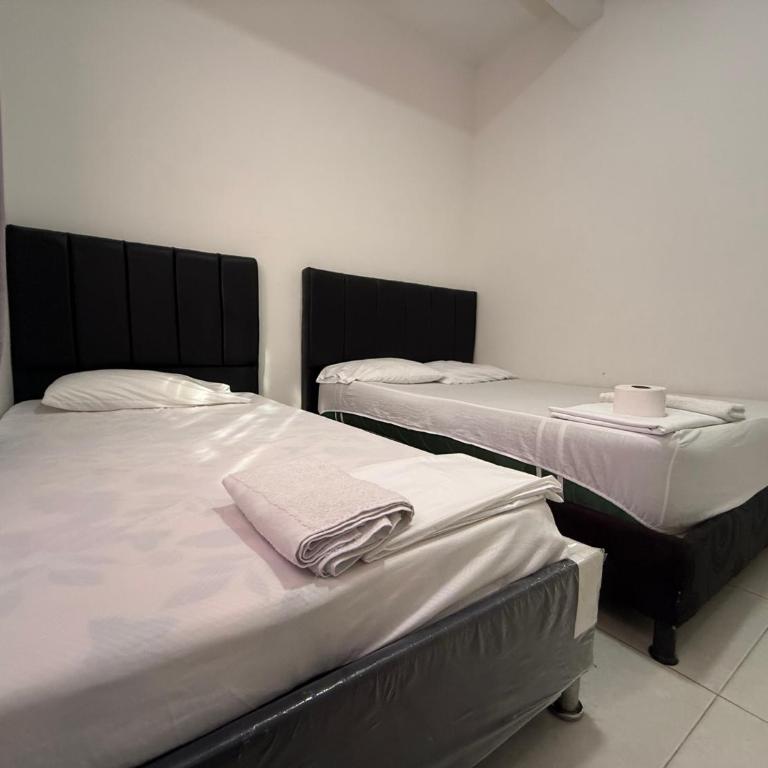 SANTYS HOUSE MELGAR apartamento amoblado 5 Huéspedes - Two-Bedroom Apartment - 5