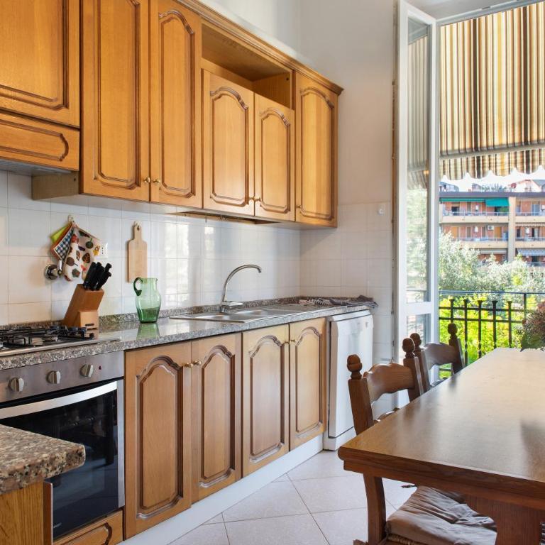Appartamento Firenze Famiglie Amici - Appartamento Premium con 3 Camere da Letto e Balcone - 5