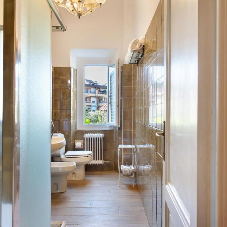 Appartamento Firenze Famiglie Amici - Appartamento Premium con 3 Camere da Letto e Balcone - 15