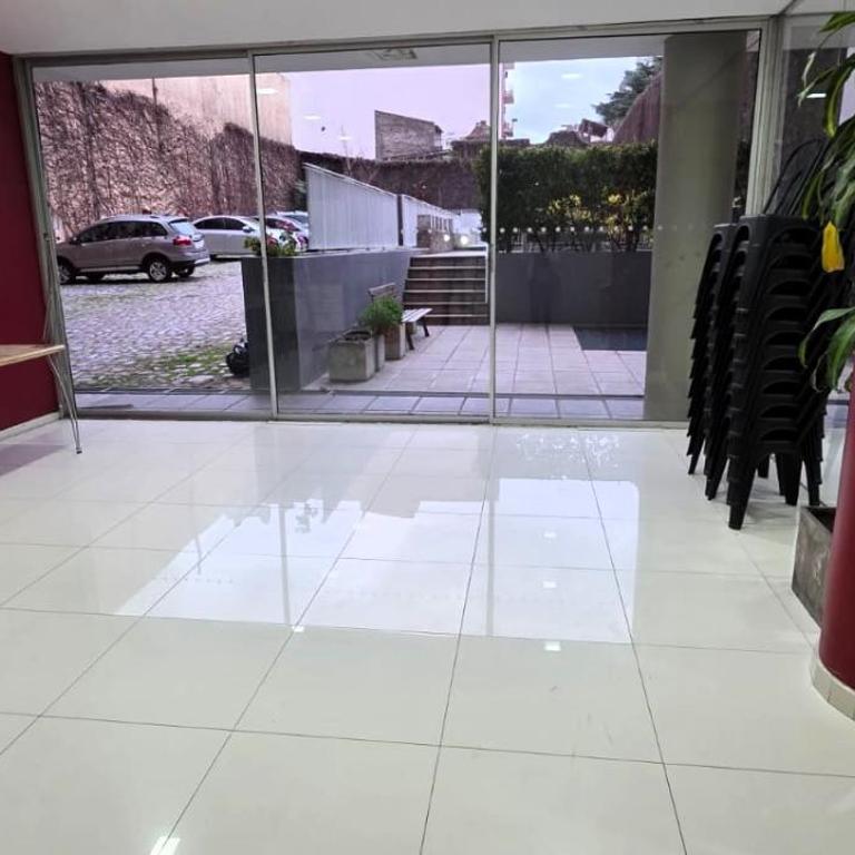 Moderno departamento de 2 dormitorios con piscina - Apartamento de 2 dormitorios - 25