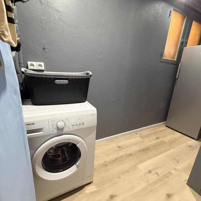 L'Instant Relax Jacuzzi Clim Parking - Maison 4 Chambres - 38