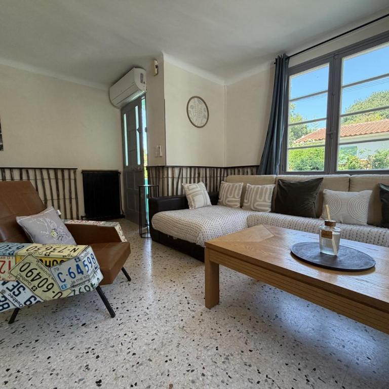 L'Instant Relax Jacuzzi Clim Parking - Maison 4 Chambres - 32