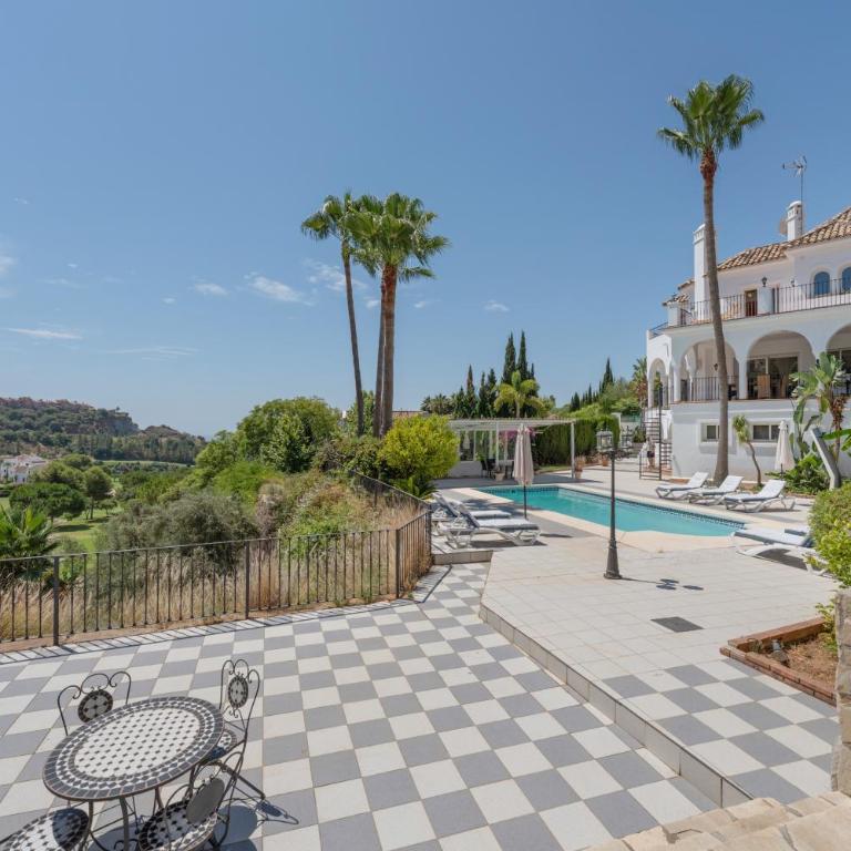 Villa de Lujo en Benahavis - Villa con vistas al mar - 30