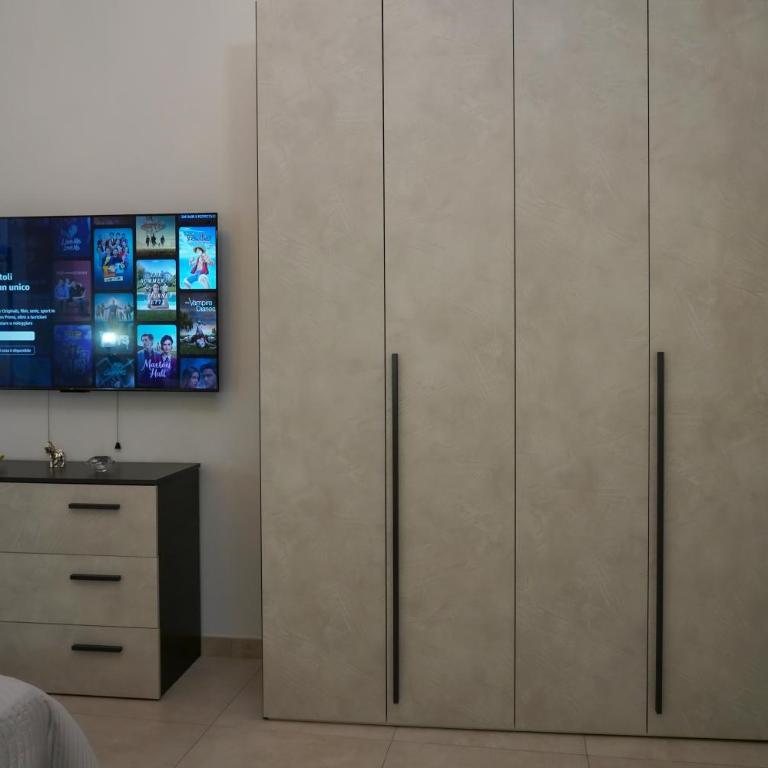 Oasis in the City - Double Room with Balcony - 9