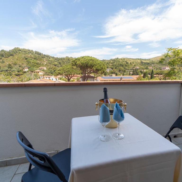 Hotel Punta Pina - Camera Matrimoniale/Doppia con Letti Singoli con Vista Mare - 18