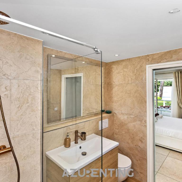 Azurenting - T3 Jean de Noailles - Vue Mer - Clim - Parking - Appartement 2 Chambres avec Terrasse et Vue sur la Mer - 35
