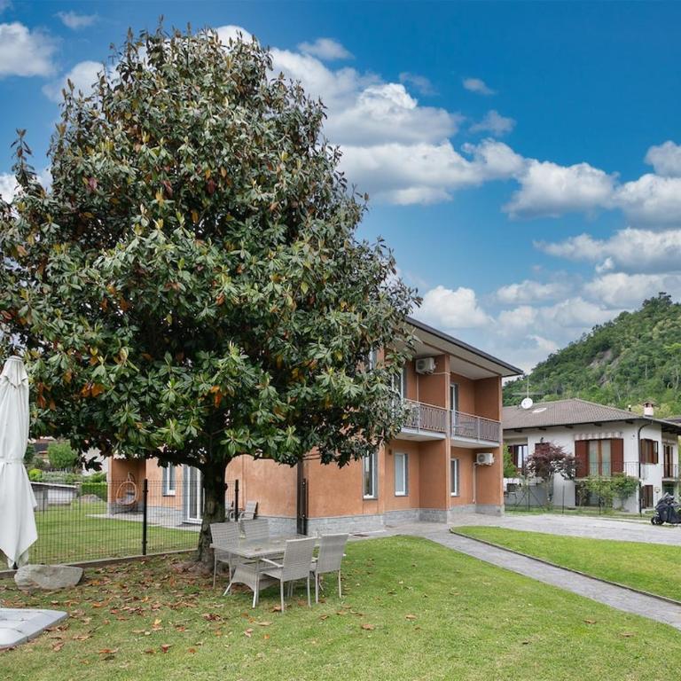 Green Garden Como - Free Parking - Apartment mit 2 Schlafzimmern - 24