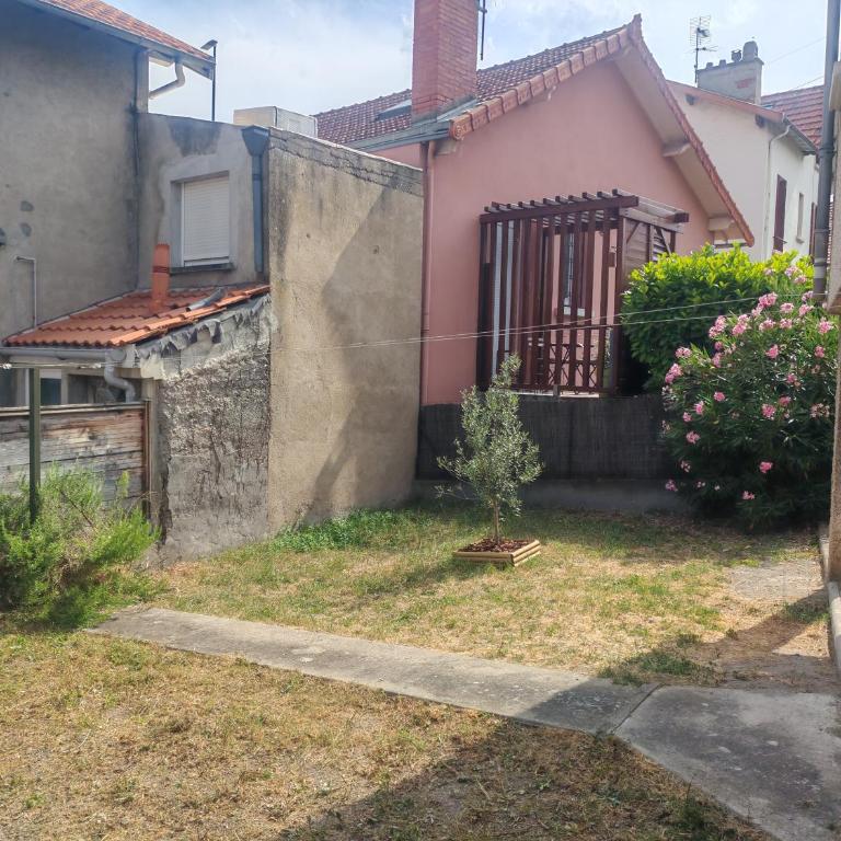 L'Escale Atypique 3 Chambres Clermont-Ferrand, Parking, Jardin - Appartement 1 Chambre - 29