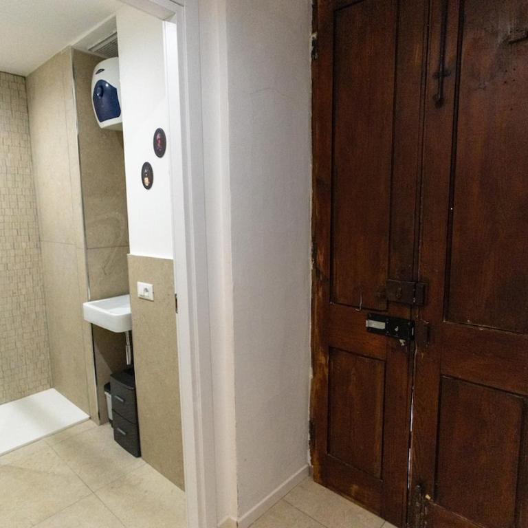 Casa Marika Loft near the Polytechnic - One-Bedroom Apartment - 9