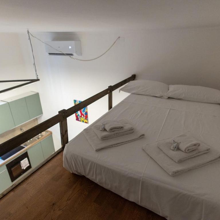 Casa Marika Loft near the Polytechnic - One-Bedroom Apartment - 28