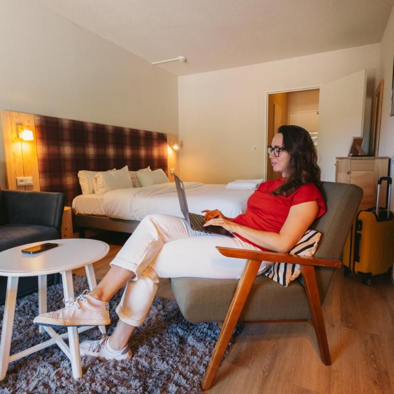 Hôtel Le Refuge des Sources - Chambre Supérieure avec Balcon - 6