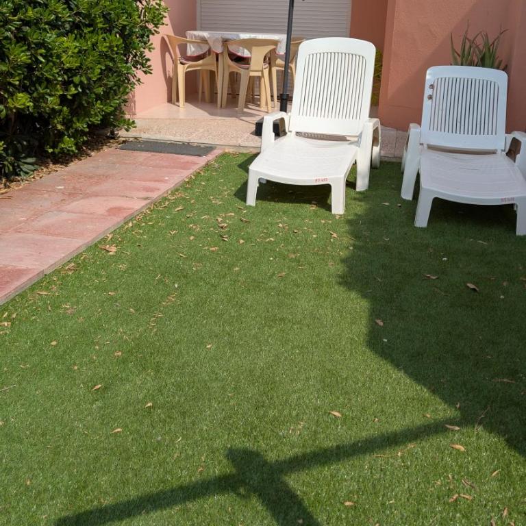 Cosy T2 refait à neuf climatisé, vue mer avec terrasse et jardin, Wifi piscine tennis et parking - Appartement 1 Chambre - 7
