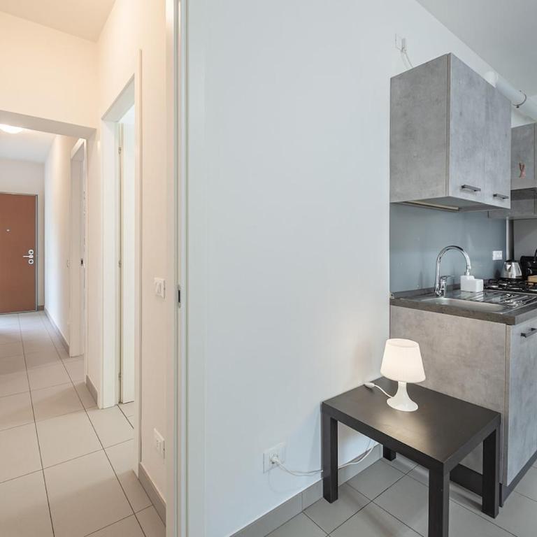 Pink Garden Como - Free Parking - Apartment mit 2 Schlafzimmern - 18
