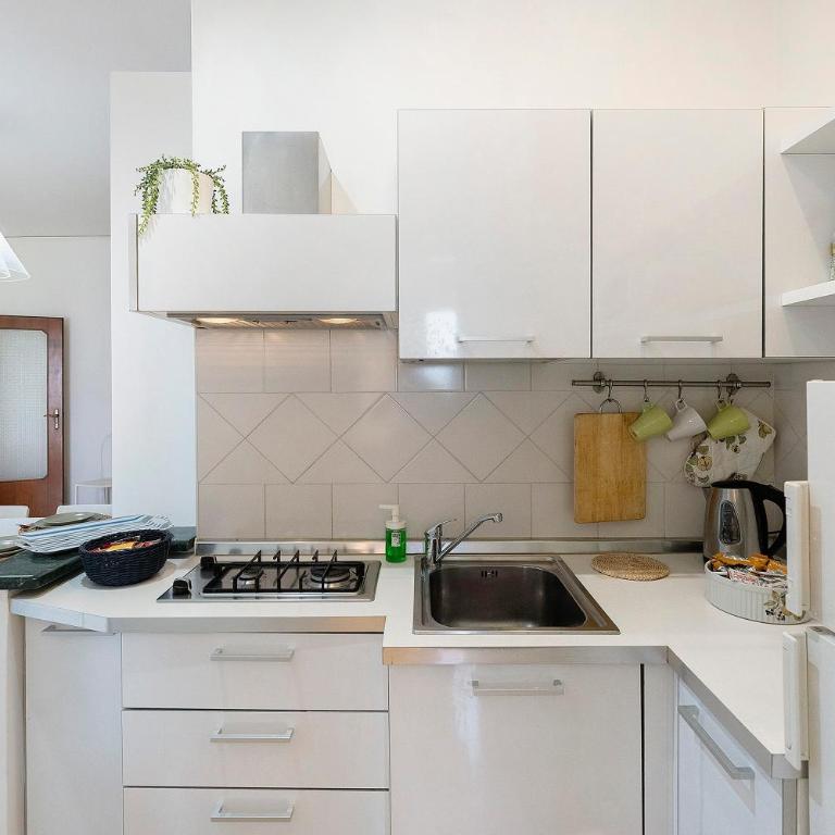 Casa Tina - One-Bedroom House - 4