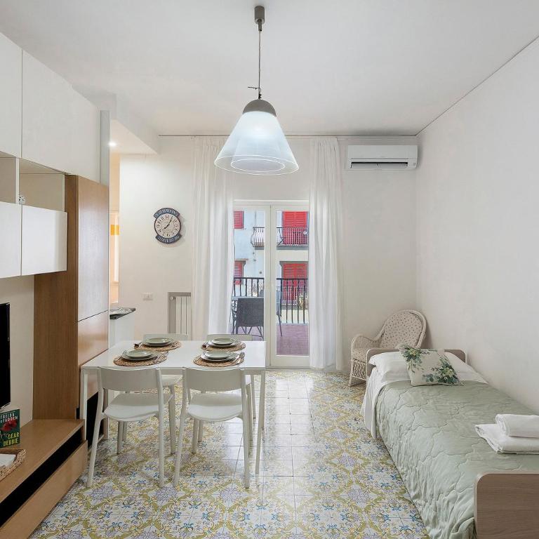 Casa Tina - One-Bedroom House - 15