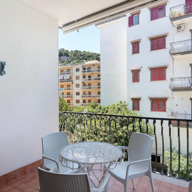 Casa Tina - One-Bedroom House - 17