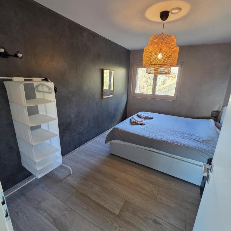 Villa moderne avec Jacuzzi - ski - golf - Villa - 10