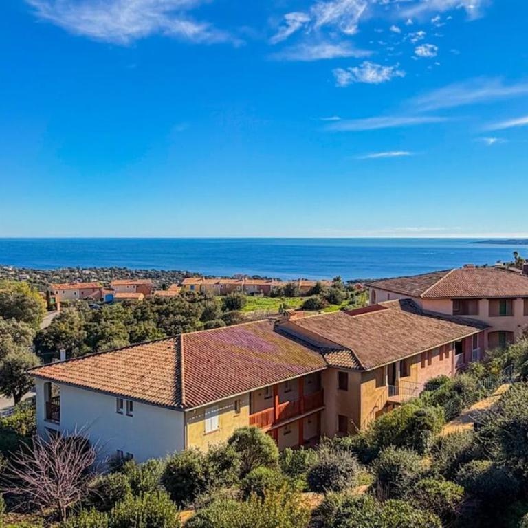 Exceptionnel - Résidence Le Hameau - Vue Mer Clim Wifi - 5 min de la mer - Appartement 2 Chambres - 7