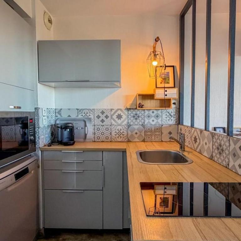Exceptionnel - Résidence Le Hameau - Vue Mer Clim Wifi - 5 min de la mer - Appartement 2 Chambres - 10