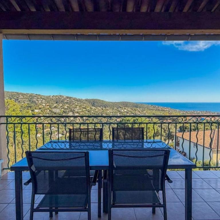 Exceptionnel - Résidence Le Hameau - Vue Mer Clim Wifi - 5 min de la mer - Appartement 2 Chambres - 11