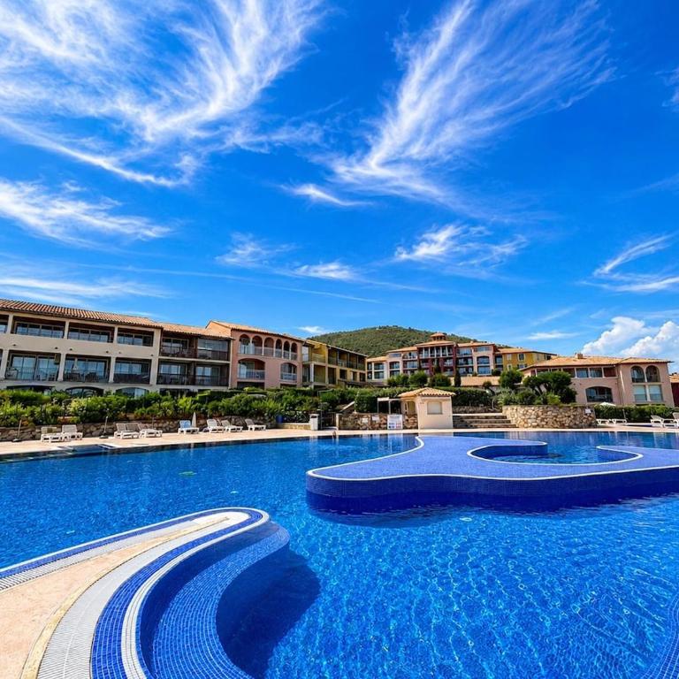 Exceptionnel - Résidence Le Hameau - Vue Mer Clim Wifi - 5 min de la mer - Appartement 2 Chambres - 14
