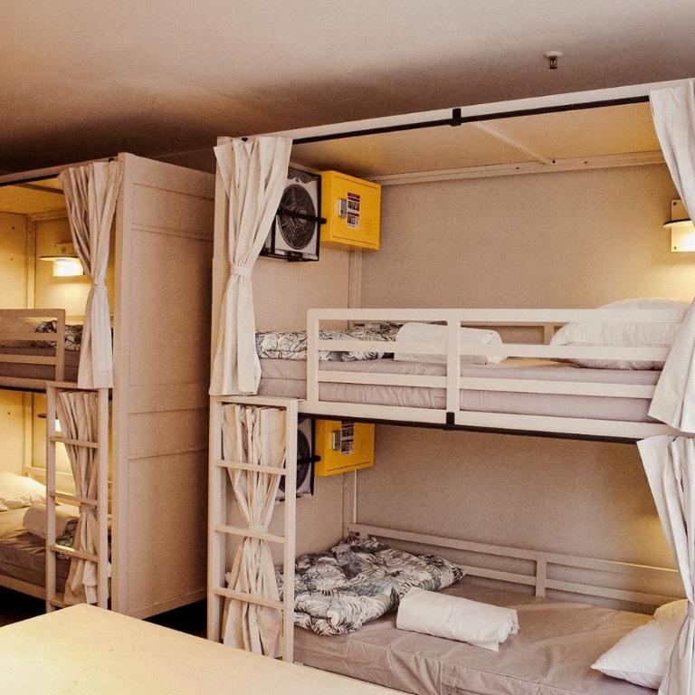 Wombat's City Hostel Munich Hauptbahnhof - Lit dans Dortoir 6 Lits - 4