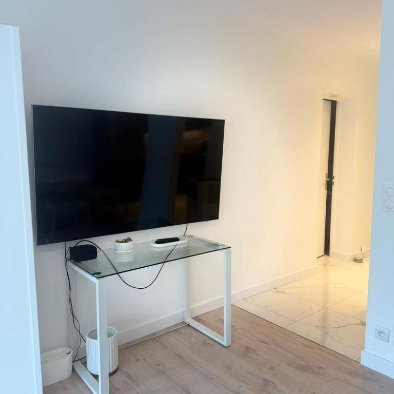 Elegant Spacious Apartment in Balard - Appartement 2 Chambres - 16