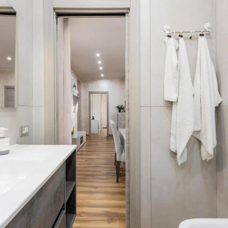 Oreto Central Station - Apartamento Deluxe de 2 dormitorios con balcón - 20
